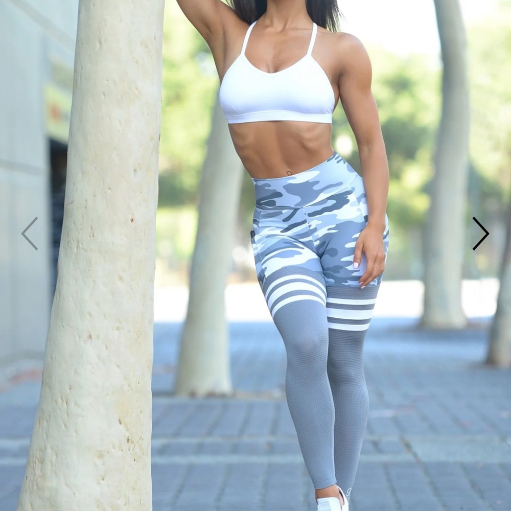 Bombshell camo pants